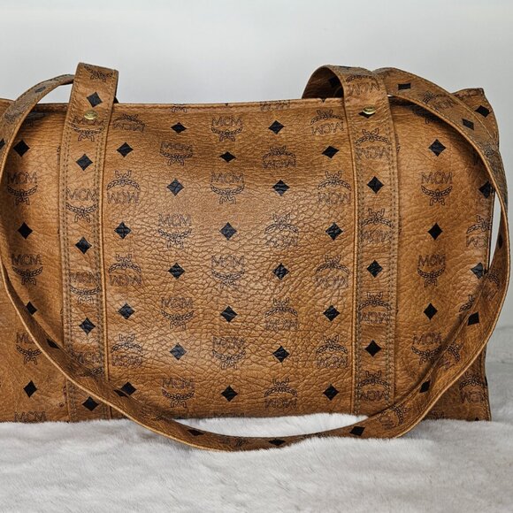 MCM Brown Visetos Shopper Bag - Picture 8 of 17